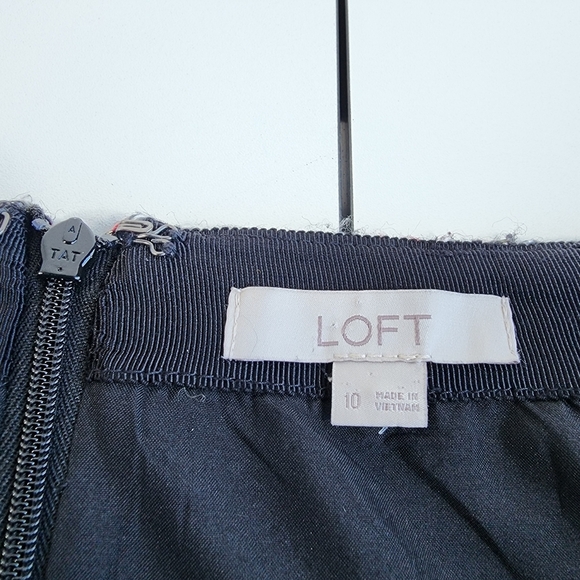 LOFT Women's Tweed Skirt Black Red White Faux Wrap Fringe Lined Straight Mini 10 - Picture 6 of 9